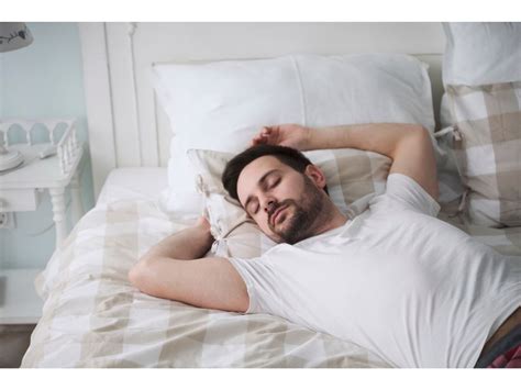 枕頭會影響睡眠嗎 雙眼斜視